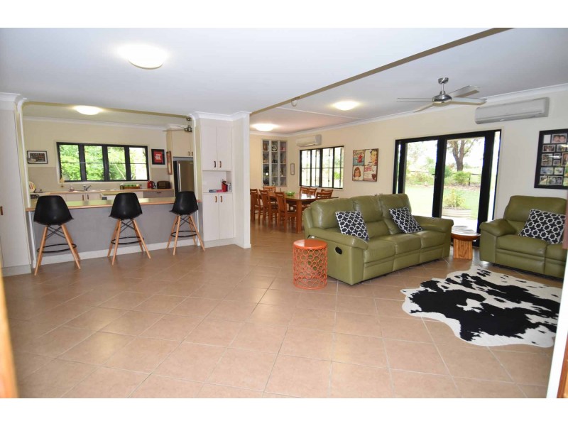 210 BROUGHTON VIEW ROAD, Broughton QLD 4820