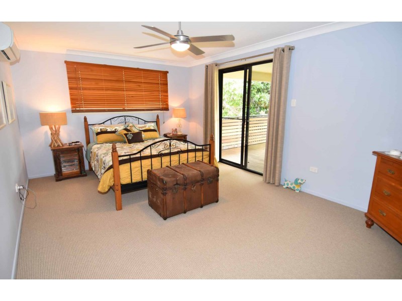 210 BROUGHTON VIEW ROAD, Broughton QLD 4820