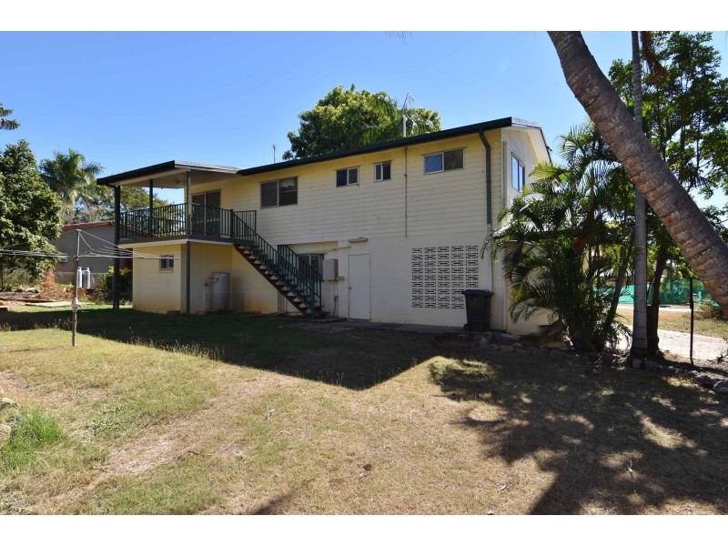 23 ROWE STREET, Mosman Park QLD 4820