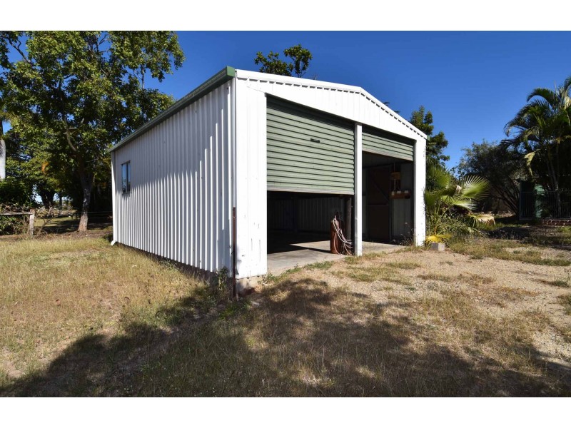 23 ROWE STREET, Mosman Park QLD 4820