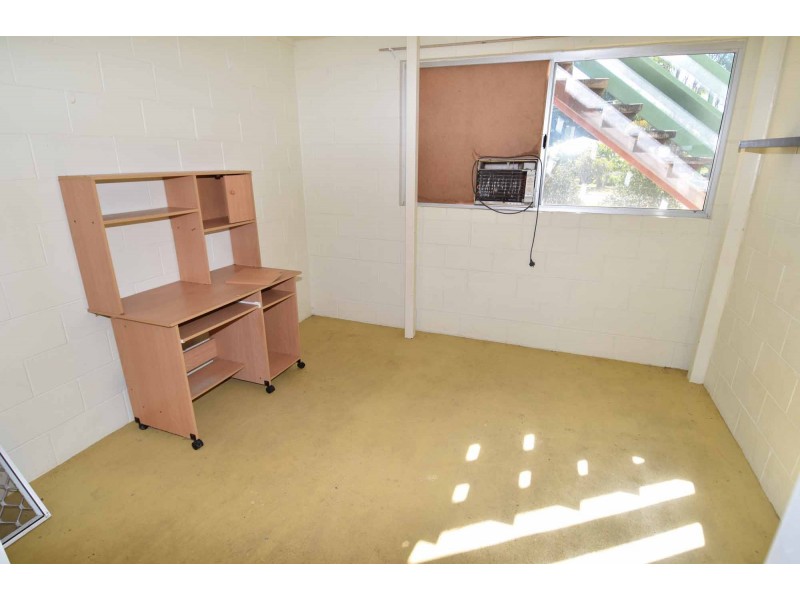 23 ROWE STREET, Mosman Park QLD 4820