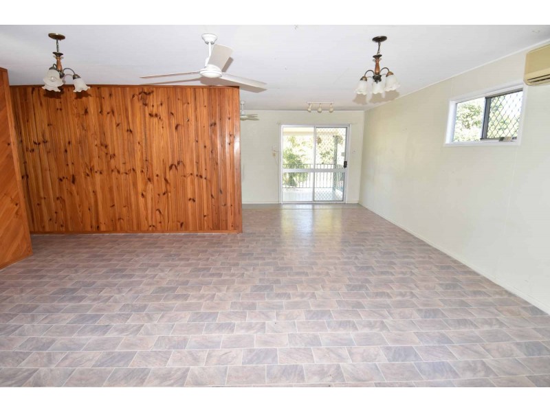 23 ROWE STREET, Mosman Park QLD 4820