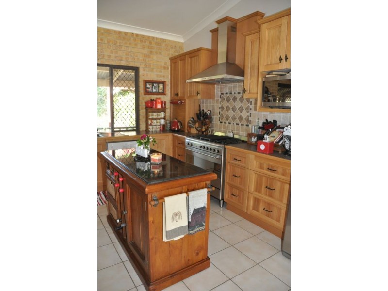 176 Wellington Road, Charters Towers QLD 4820