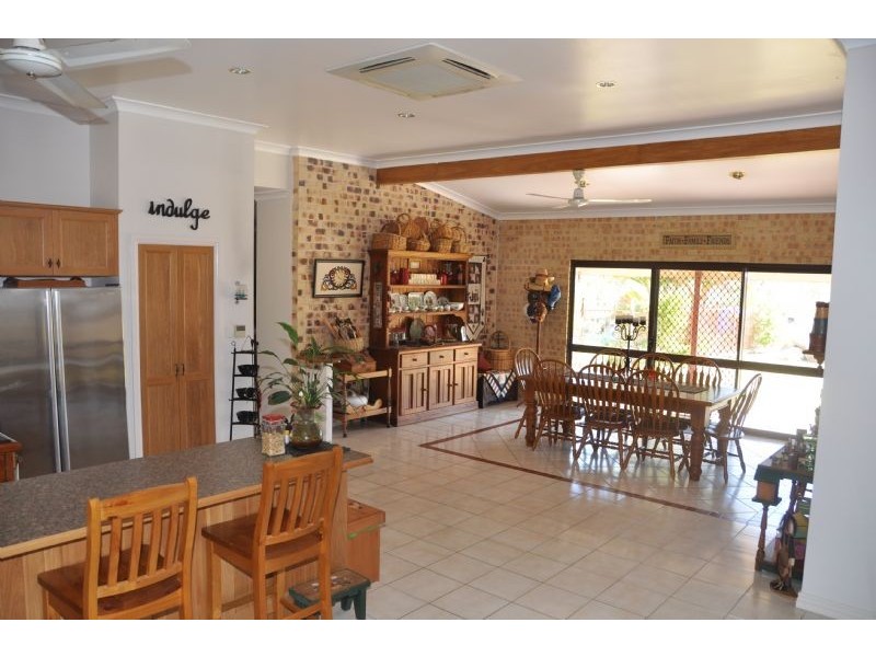 176 Wellington Road, Charters Towers QLD 4820