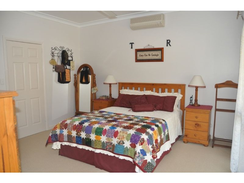 176 Wellington Road, Charters Towers QLD 4820