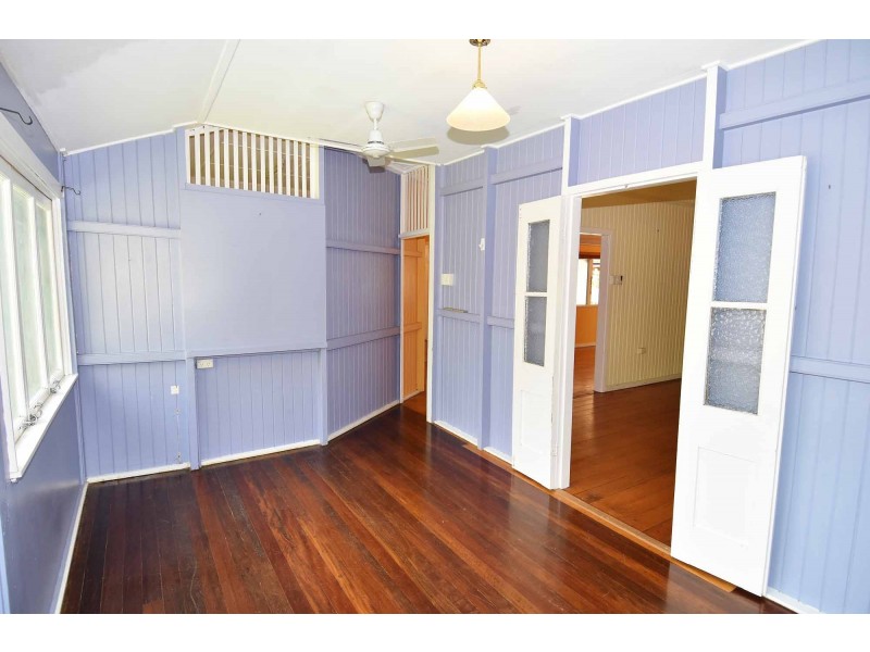 18 Plummer Street, Richmond Hill QLD 4820