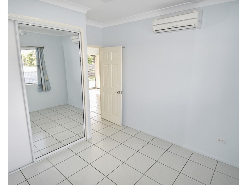 33a Plant Street, Richmond Hill QLD 4820