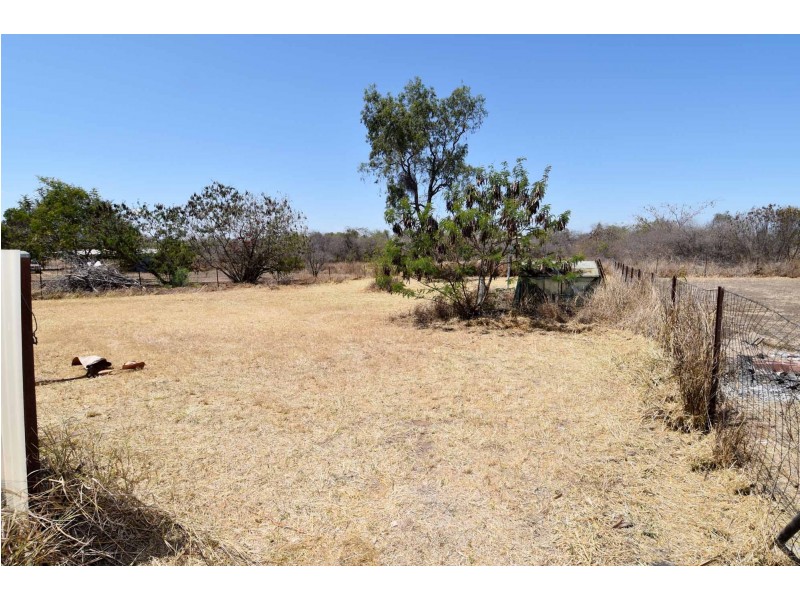 28 KIRKBRIDE STREET, Mosman Park QLD 4820