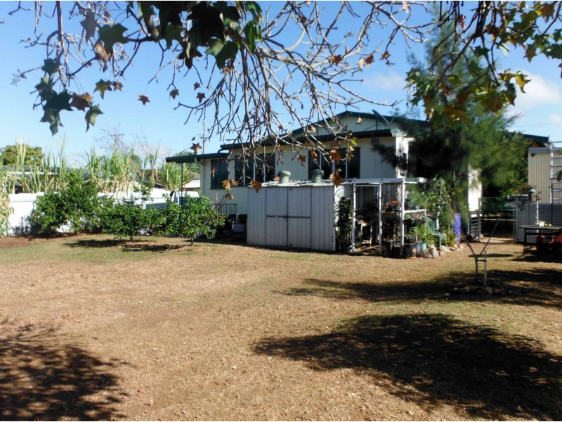 62 RAVEN STREET, Ravenswood QLD 4816