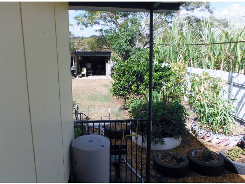 62 RAVEN STREET, Ravenswood QLD 4816