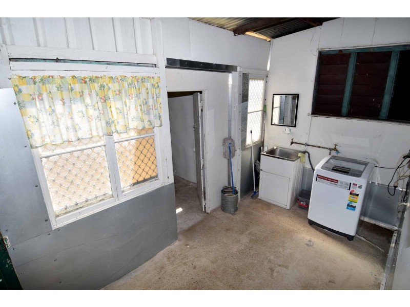 7 DUNDEE STREET, Queenton QLD 4820