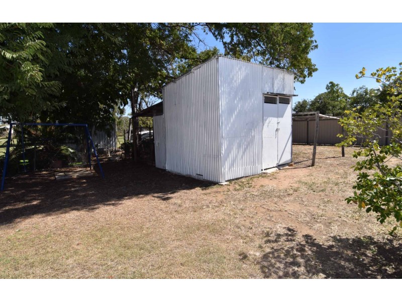 7 DUNDEE STREET, Queenton QLD 4820
