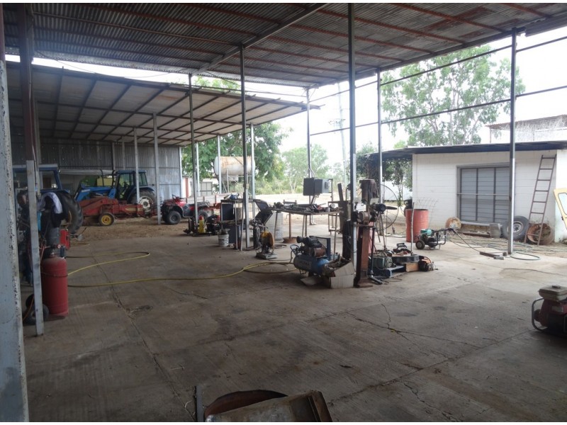 285 Broughton View Road, Seventy Mile QLD 4820
