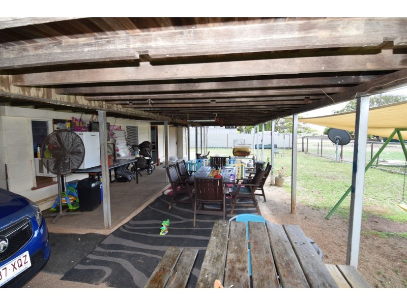26 Hackett Terrace, Richmond Hill QLD 4820
