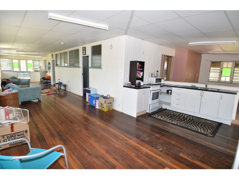 26 Hackett Terrace, Richmond Hill QLD 4820