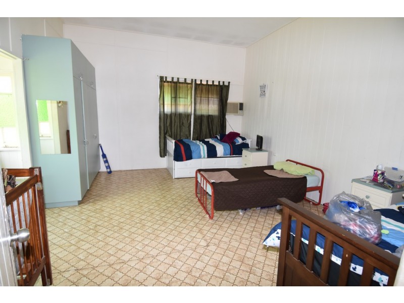 26 Hackett Terrace, Richmond Hill QLD 4820