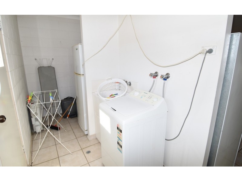 1 HARTE STREET, Richmond Hill QLD 4820