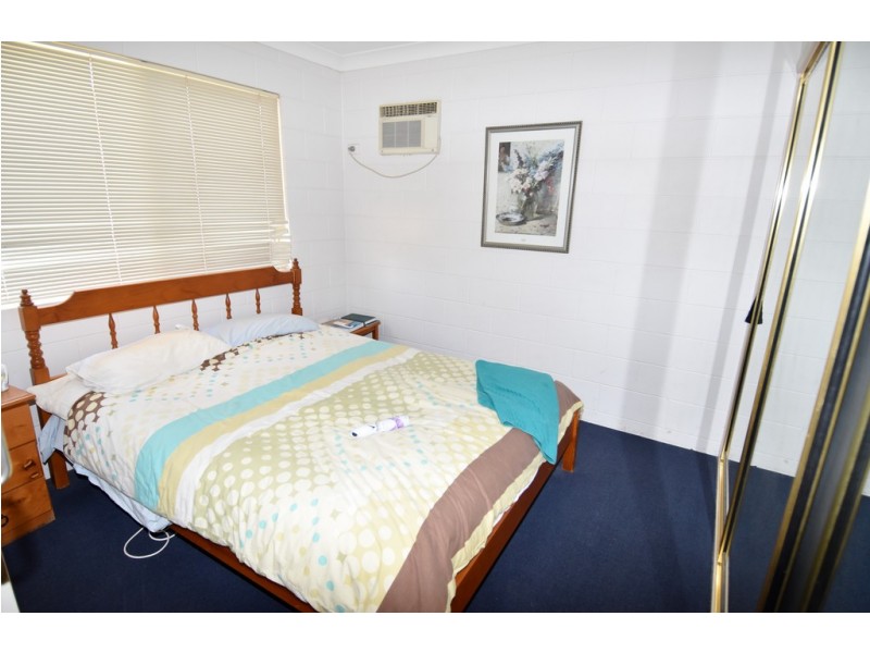 1 HARTE STREET, Richmond Hill QLD 4820