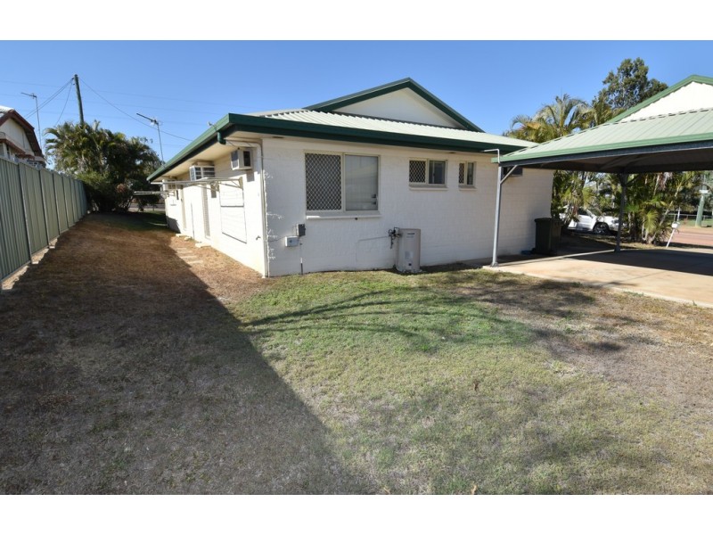 1 HARTE STREET, Richmond Hill QLD 4820