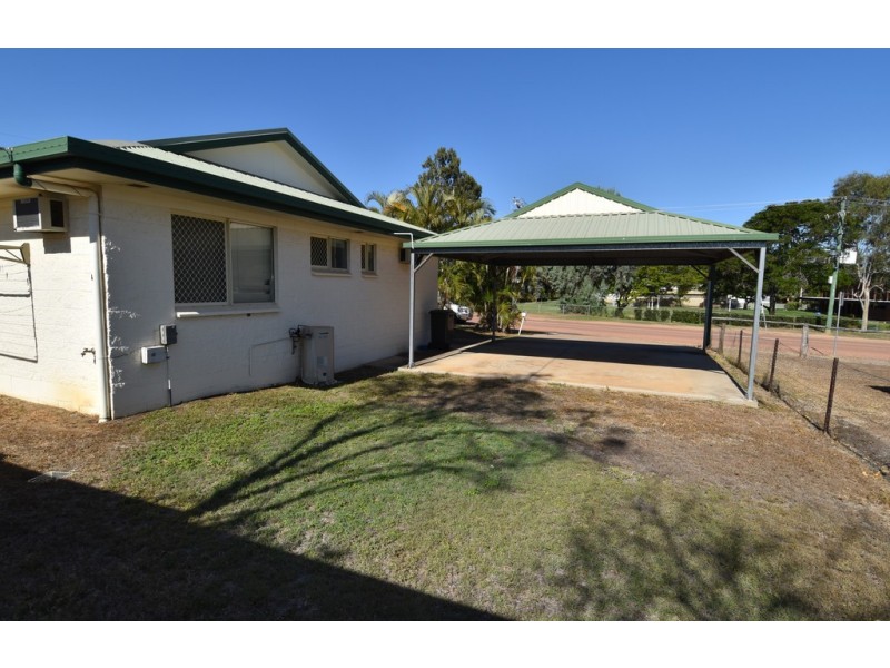 1 HARTE STREET, Richmond Hill QLD 4820