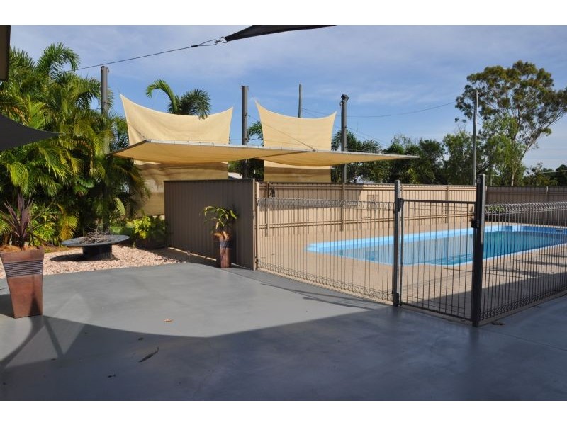 6 Browns Lane, Charters Towers QLD 4820