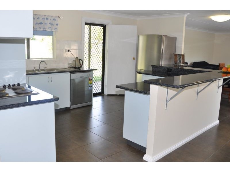 6 Browns Lane, Charters Towers QLD 4820