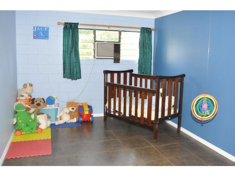 6 Browns Lane, Charters Towers QLD 4820