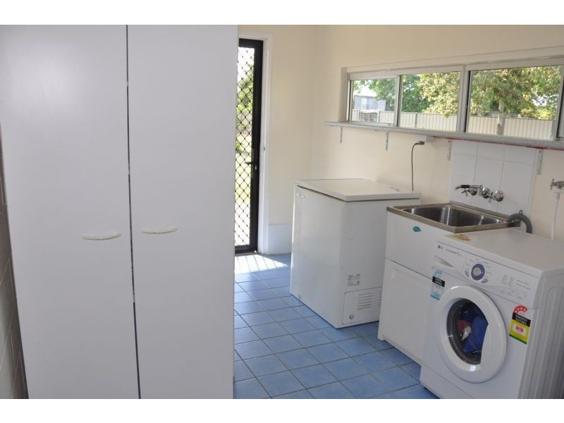 6 Browns Lane, Charters Towers QLD 4820