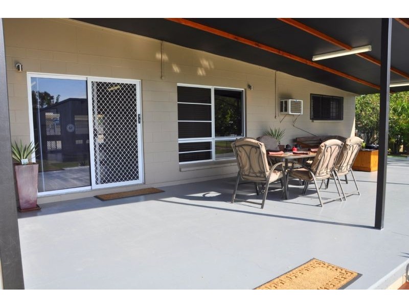 6 Browns Lane, Charters Towers QLD 4820