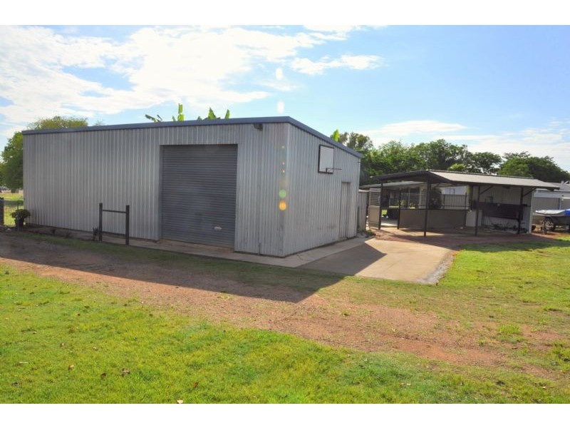 6 Browns Lane, Charters Towers QLD 4820