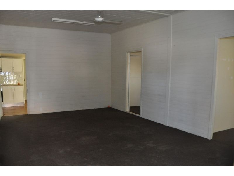 171  Gill Street, Charters Towers QLD 4820