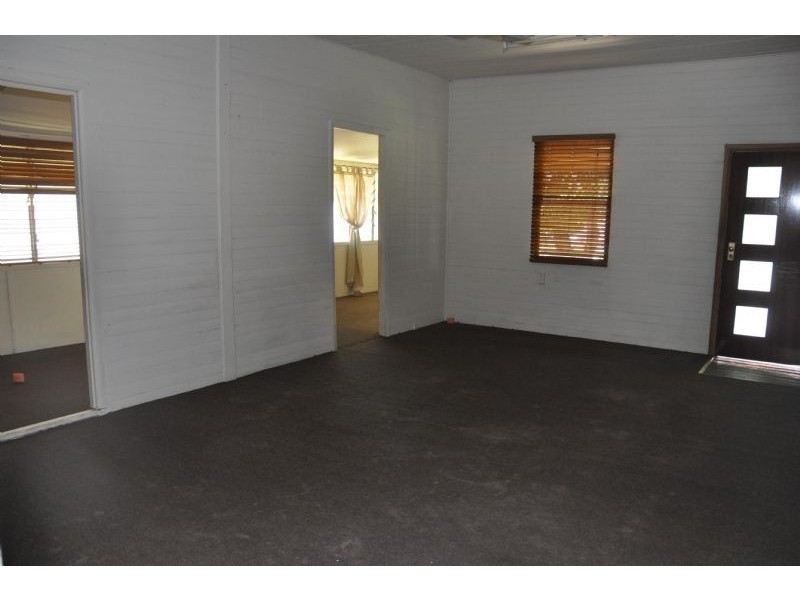 171  Gill Street, Charters Towers QLD 4820