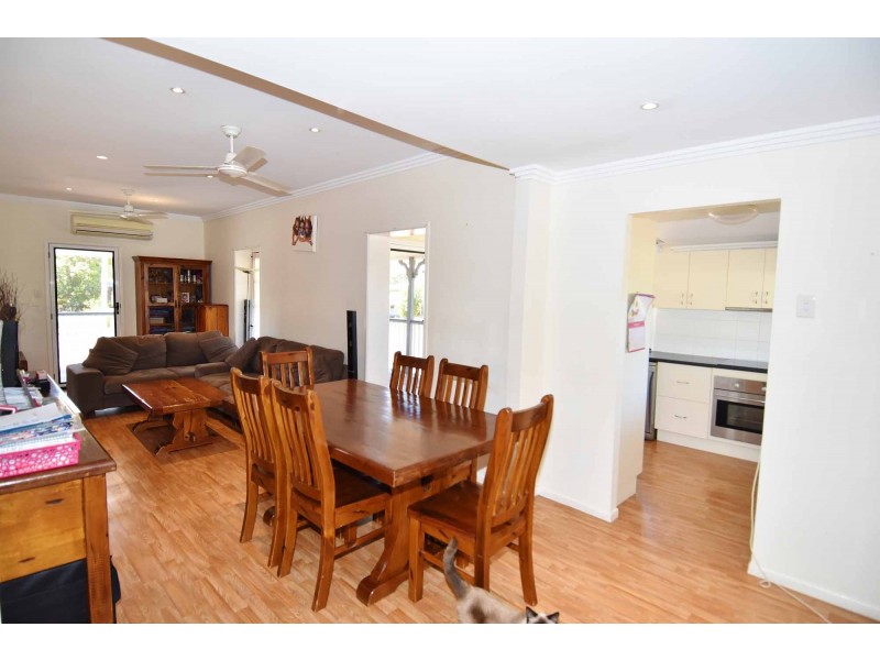 69 Plant Street, Richmond Hill QLD 4820