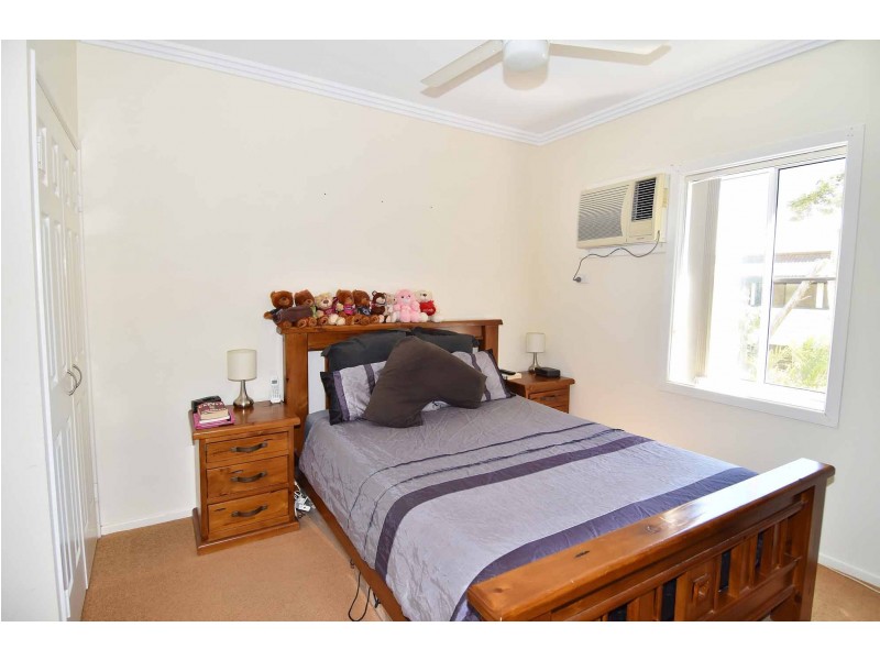 69 Plant Street, Richmond Hill QLD 4820