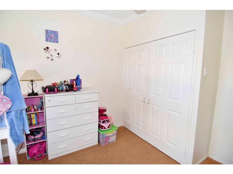 69 Plant Street, Richmond Hill QLD 4820