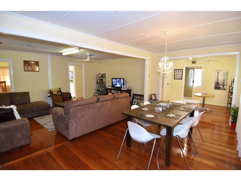 35 Vulture Street, Charters Towers QLD 4820
