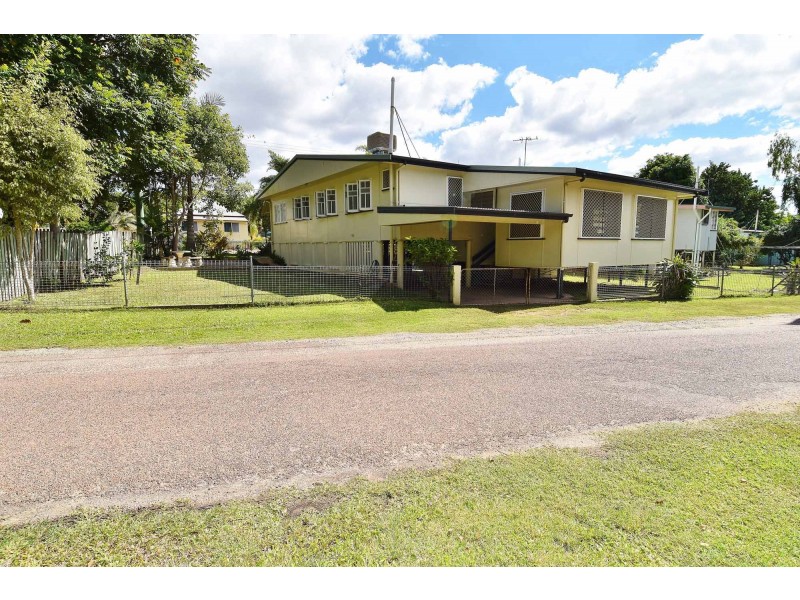 35 Vulture Street, Charters Towers QLD 4820
