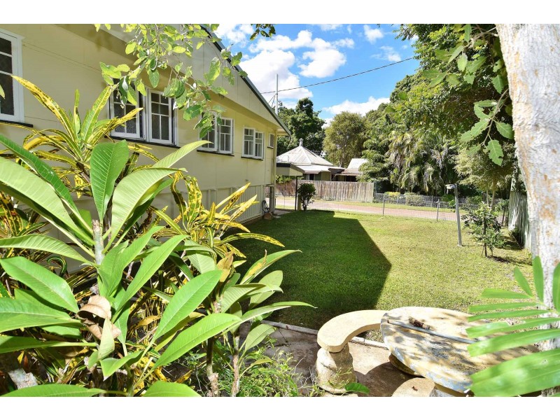 35 Vulture Street, Charters Towers QLD 4820