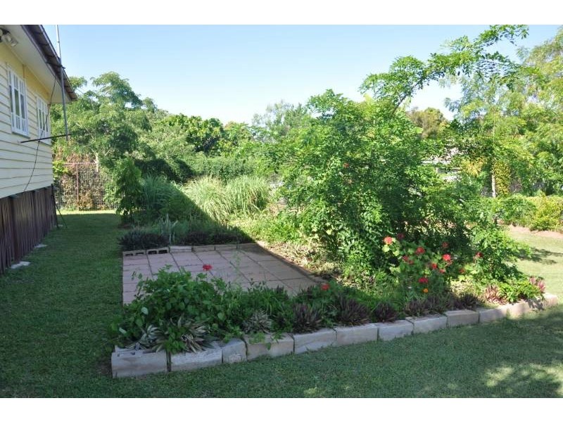 13 Mary Street, Charters Towers QLD 4820