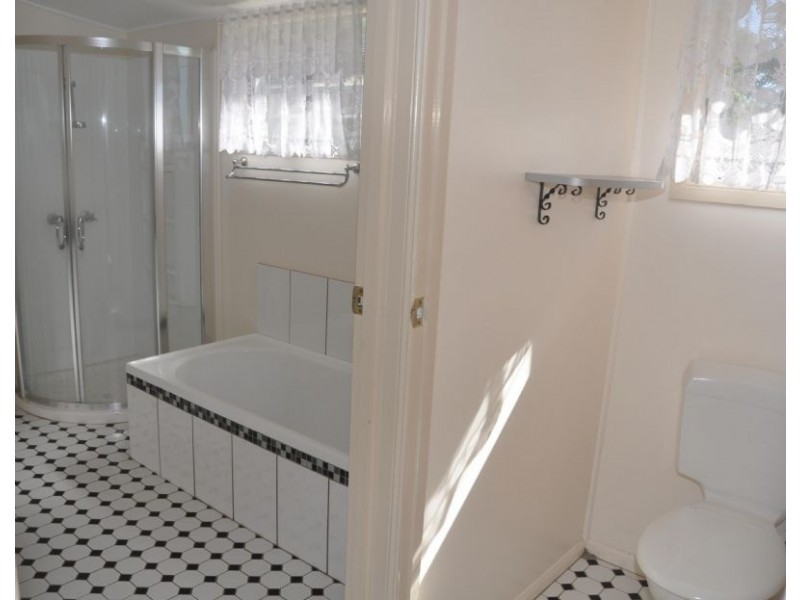 15 Mexican Street, Charters Towers QLD 4820