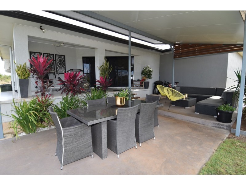 12 BROCKLAN CLOSE, Millchester QLD 4820