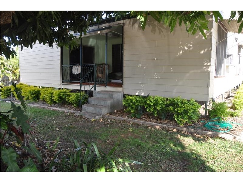6 Moores Street, Charters Towers QLD 4820