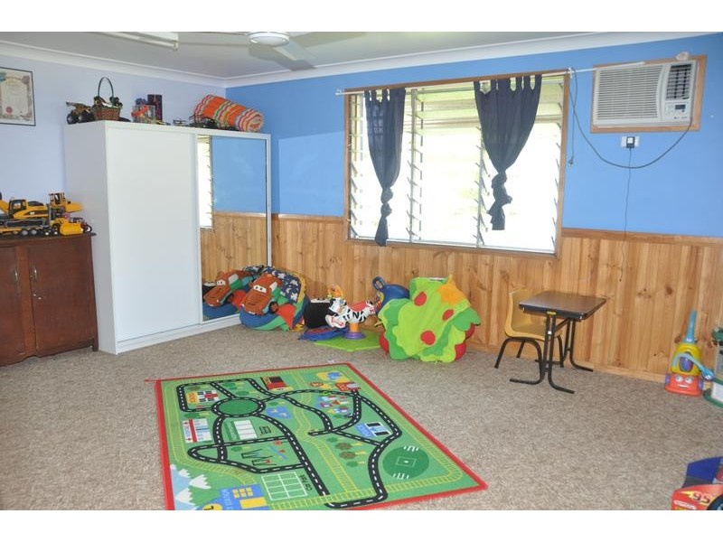 6 Moores Street, Charters Towers QLD 4820