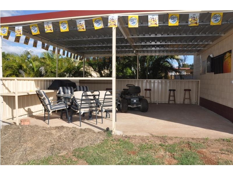 6 Moores Street, Charters Towers QLD 4820