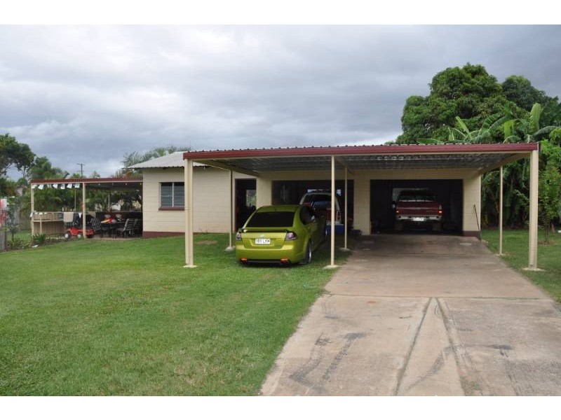6 Moores Street, Charters Towers QLD 4820
