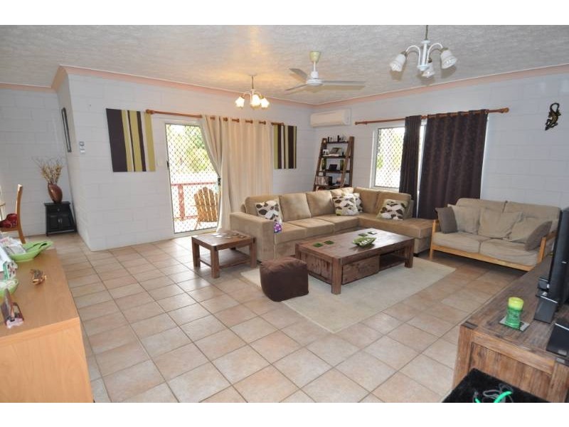 25 Gauvin Street, Charters Towers QLD 4820