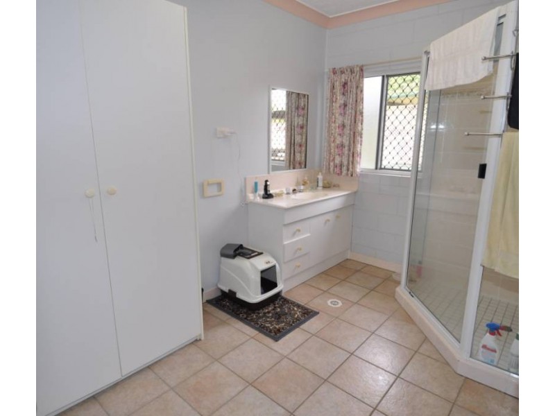 25 Gauvin Street, Charters Towers QLD 4820