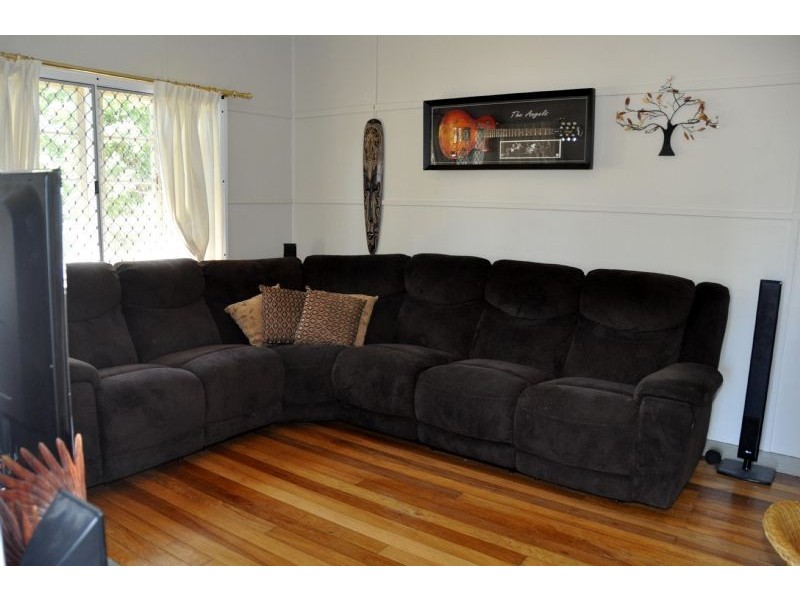 97 Hackett Terrace, Richmond Hill QLD 4820