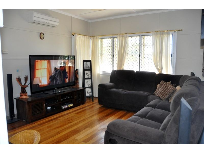 97 Hackett Terrace, Richmond Hill QLD 4820