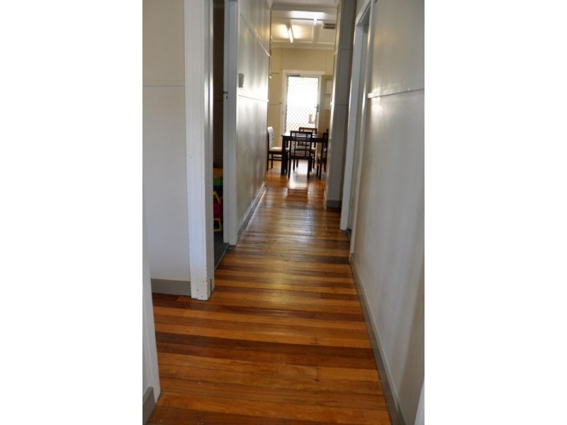 97 Hackett Terrace, Richmond Hill QLD 4820